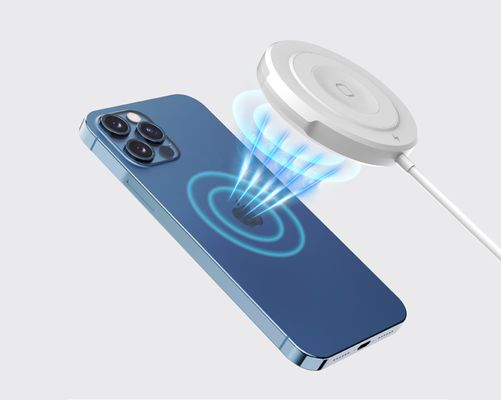 超電流 3 In 1 アップル充電ステーション 磁気高速無線充電パッド